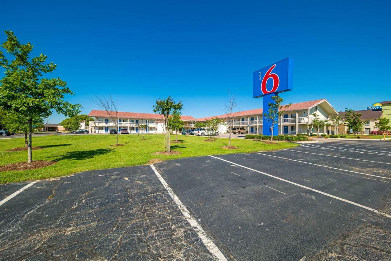 Motel 6-Dallas, Tx - Farmers Branch Exterior foto