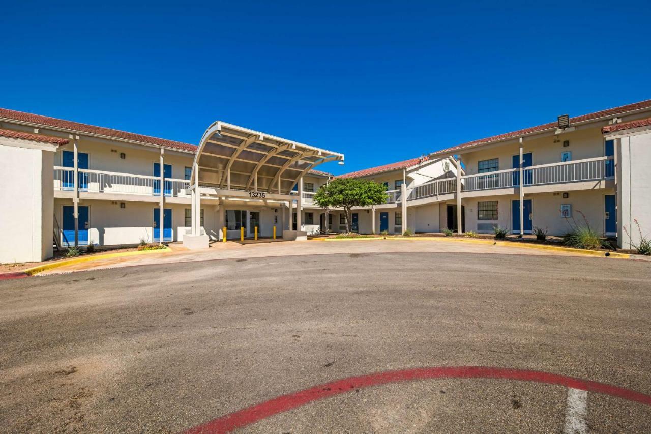 Motel 6-Dallas, Tx - Farmers Branch Exterior foto